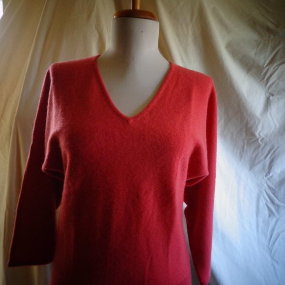 CHARTER CLUB 100% CASHMERE SWEATER SIZE S - Picture 2 of 6